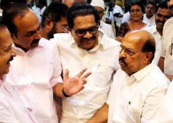 ‌അമ്പലപ്പുഴയിൽ കോൺ​ഗ്രസ് സ്ഥാനാർഥിയെ നിർത്തില്ല, പകരം ജി സുധാകരന് കൈ കൊടുക്കും, മൂന്നാമതും പിണറായി മുഖ്യമന്ത്രിയായാൽ സന്തോഷമെന്ന് സുധാകരൻ!! ഈ നിലപാടുമായി ​നടക്കുന്നയാളെ എന്തിന് പിന്തുണയ്ക്കണം?- നേതൃത്വത്തെ അതൃപ്തി അറിയിച്ച് ചില നേതാക്കൾ