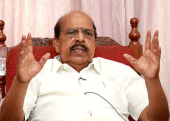 ബുദ്ധിശൂന്യതയും അഹങ്കാരവുമാണ് സിപിഎമ്മിനുള്ളത്, എന്നാല്‍ കോൺഗ്രസ് നല്ല സംസ്കാരവും പക്വതയും ബുദ്ധിയുമുള്ള പാർട്ടി,  കഞ്ചാവടിക്കുന്നവരാണ് ചെങ്കൊടിയുമായി നടക്കുന്നത്, എ വിജയരാഘവനു യോജിക്കുന്ന പേര് പരാജയരാഘവൻ എന്നാണ്, അയാള്‍ എവിടെ പ്രസംഗിച്ചാലും പാര്‍ട്ടി തോല്‍ക്കും, തന്നെ ഇല്ലാതാക്കാൻ ശ്രമിച്ചപ്പോഴേ പ്രതികാരം മനസില്‍ കുറിച്ചതാണെന്ന് ജി സുധാകരന്‍