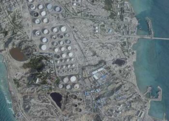 തുനിഞ്ഞിറങ്ങി ഇറാൻ!! തെക്കൻ തീരപ്രദേശങ്ങളിലേക്കോ, ഖാർഗ് ദ്വീപുകളിലേക്കോ ആക്രമണത്തിനു മുതിർന്നാൽ പുറത്തുകടക്കാൻ വഴിയില്ലാതെ ഗൾഫ് രാജ്യങ്ങളെ ചുറ്റിക്കും!! ഗൾഫ് കടൽപാതകൾ മൈനിട്ട് അടയ്ക്കും- ഇറാന്റെ മുന്നറിയിപ്പ്