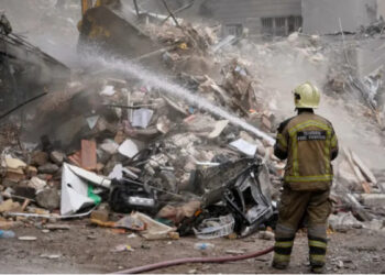 ഇറാന്‍ നിങ്ങളെപ്പോലുള്ള ഒരാളുമായി  ഒരിക്കലും യോജിപ്പിലെത്തില്ല, ആദ്യ ദിവസം മുതല്‍ ഇതുവരെ ഞങ്ങളുടെ വാക്ക് ഒന്നാണ്,  നിങ്ങള്‍ സ്വയം  ചർച്ച നടത്തുകയാണോ?? സംഘര്‍ഷങ്ങള്‍ അവസാനിപ്പിക്കാന്‍ ചര്‍ച്ചകള്‍ നടക്കുന്നുണ്ടെന്ന ട്രംപിന്റെ വാദം തള്ളി ഇറാന്‍,