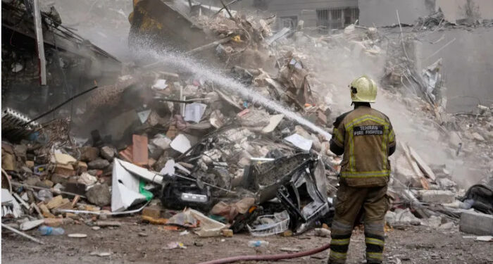 ഇറാന്‍ നിങ്ങളെപ്പോലുള്ള ഒരാളുമായി  ഒരിക്കലും യോജിപ്പിലെത്തില്ല, ആദ്യ ദിവസം മുതല്‍ ഇതുവരെ ഞങ്ങളുടെ വാക്ക് ഒന്നാണ്,  നിങ്ങള്‍ സ്വയം  ചർച്ച നടത്തുകയാണോ?? സംഘര്‍ഷങ്ങള്‍ അവസാനിപ്പിക്കാന്‍ ചര്‍ച്ചകള്‍ നടക്കുന്നുണ്ടെന്ന ട്രംപിന്റെ വാദം തള്ളി ഇറാന്‍,