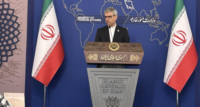 ഇടനിലക്കാർ വഴി ചര്‍ച്ചയ്ക്കായി യു എസ്  തങ്ങളോട് അഭ്യര്‍ത്ഥിച്ചു, എന്നാല്‍ ഇത്രയും ദിവസത്തിനിടയ്ക്ക് ഒരിക്കല്‍ പോലും തങ്ങളതിന് തയ്യാറായിട്ടില്ല, മുൻകാലങ്ങളിലെ ‘നയതന്ത്ര വഞ്ചനകൾ’ ഓര്‍മ്മയുണ്ട്, സ്വന്തം പ്രതിരോധത്തിൽ ശ്രദ്ധ കേന്ദ്രീകരിക്കാനാണ് തീരുമാനമെന്ന് ഇറാന്‍