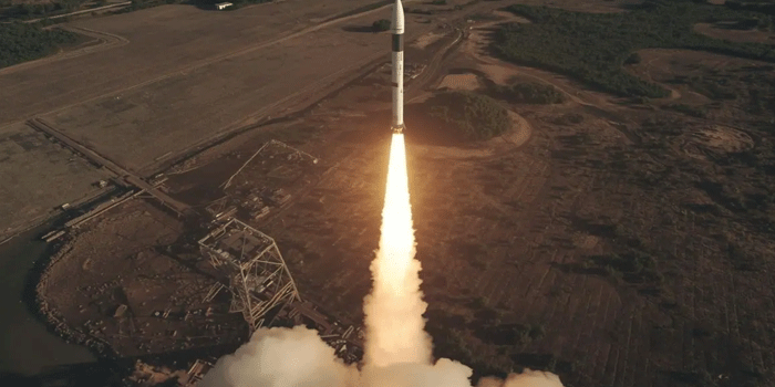 ഒരാഴ്ച കൊണ്ട് യുഎസിന്റെ 2.7 ബില്യൺ ഡോളർ വിലമതിക്കുന്ന റഡാർ സംവിധാനങ്ങൾ ഇറാൻ തകർത്തു; ഇനിയങ്ങോട്ട്  പ്രഹരശേഷി ഉയർത്താനും ലക്ഷ്യമിടുന്നു