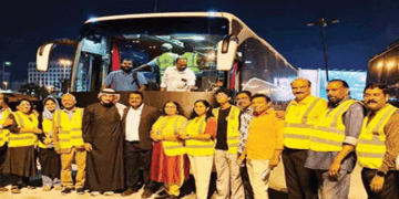 പശ്ചിമേഷ്യൻ യുദ്ധം: ബഹ്റൈനിൽ കുടുങ്ങിയവരെ നാട്ടിലെത്തിച്ച് കേരളീയ സമാജം; കൊച്ചിയിലേക്ക് ആദ്യ ചാർട്ടേർഡ് വിമാനമെത്തി; വരും ദിവസങ്ങളിലും സർവ്വീസ് തുടരും