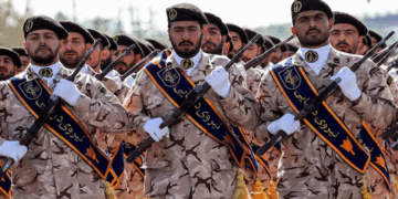 ഇറാനിയൻ ആൺകുട്ടികളുടെ ‘തലവിധി‘ തീരുമാനിക്കുന്ന ‘കൊൺകുർ‘ പരീക്ഷ; ജയിച്ചാൽ ഉപരിപഠനം, തോറ്റാൽ പട്ടാളത്തിലേയ്ക്ക്! റിസൾട്ട് പേടിയിൽ വിദ്യാത്ഥികൾ