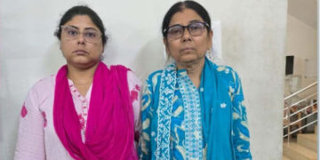 വസ്ത്ര വ്യാപാരികളെന്ന് പറഞ്ഞ് കൂട്ടുകൂടി, 60കാരിയെ 19 തവണ കുത്തി ക്രൂരമായി കൊലപ്പെടുത്തി, പിന്നാലെ 10 പവന്‍ കവര്‍ന്ന് നാട് വിട്ടു, കുഞ്ഞാമിന വധക്കേസില്‍  10 വര്‍ഷത്തിനിപ്പുറം പ്രതികള്‍ പൊലീസ് പിടിയില്‍, കസ്റ്റഡിയിലെടുത്തത് മധ്യപ്രദേശില്‍ നിന്ന്