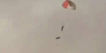 ഇറാന്റെ മിസൈല്‍ ആക്രമണം തടുക്കാന്‍ ശ്രമിക്കുന്നതിനിടെ  മൂന്ന് അമേരിക്കൻ യുദ്ധവിമാനങ്ങൾ വെടിവെച്ചിട്ട് കുവൈത്ത്, ആറ് സൈനികര്‍  പുറത്തേക്ക് ചാടി രക്ഷപ്പെട്ടു