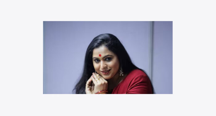 ‘ഇത്രയും ഗതികെട്ടവന്‍ വേറെയുണ്ടാകുമോ’?? മമ്മൂക്കയ്ക്കും ലാലേട്ടനും ഭാഗ്യമില്ലാ’, ഇനി അവര്‍ ആര്‍ക്ക് വേണ്ടി വോട്ട് പിടിക്കും??  ‘ചേച്ചി അമ്മയില്‍ വോട്ട് ചെയ്ത കാര്‍ഡുമായി വന്നതാ,  വോട്ടര്‍ ലിസ്റ്റില്‍ പേരില്ലാതായതോടെ ലക്ഷ്മിപ്രിയയ്ക്ക് ട്രോളിന്റെ പെരുമഴ