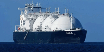 ഹോർമുസ് ഇല്ലേൽ വേണ്ട; പകരം വേറെയിടങ്ങൾ: രാജ്യത്തേയ്ക്ക് മതിയായ എൽപിജി, എൽഎൻജി എത്തിക്കാൻ ബദൽ മാർ​ഗങ്ങൾ തേടി കേന്ദ്രസർക്കാര്‍; അടിയന്തരമായി 10 ലക്ഷം ടൺ എൽപിജി ഇറക്കുമതി ചെയ്യാൻ നീക്കം