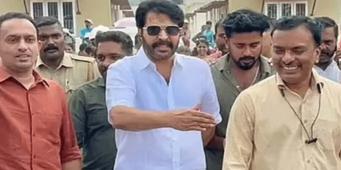 ‘നിങ്ങളെപ്പോഴും എന്റെ കൂടെ എന്തിനാണ് നില്ക്കുന്നത്? ഞാൻ നിങ്ങൾക്കു വേണ്ടി വന്നതാണെന്ന് വിചാരിക്കും‘: വയനാട് ടൗൺഷിപ്പ് സന്ദർശനത്തിനിടെ സിപിഎം ജില്ലാസെക്രട്ടറിയോട് അതൃപ്തി പ്രകടമാക്കി മമ്മൂട്ടി