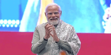 ഇൻസ്റ്റ​ഗ്രാമിലും യൂറ്റ്യൂബിലും മോദി തന്നെ താരം! 3 കോടി സബ്സ്ക്രൈബർമാരെന്ന നേട്ടത്തിലേയ്ക്ക് പ്രധാനമന്ത്രിയുടെ ചാനൽ; ട്രംപിനെക്കാൾ  ഏഴ് മടങ്ങ് കൂടുതൽ!