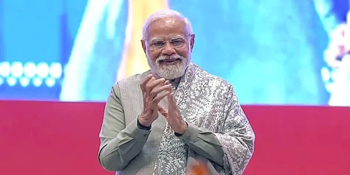 ഇൻസ്റ്റ​ഗ്രാമിലും യൂറ്റ്യൂബിലും മോദി തന്നെ താരം! 3 കോടി സബ്സ്ക്രൈബർമാരെന്ന നേട്ടത്തിലേയ്ക്ക് പ്രധാനമന്ത്രിയുടെ ചാനൽ; ട്രംപിനെക്കാൾ  ഏഴ് മടങ്ങ് കൂടുതൽ!