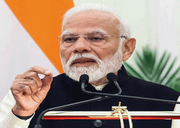 ചരിത്ര നേട്ടത്തിളക്കത്തിൽ മോദി ; സർക്കാർ തലവൻ എന്ന നിലയിൽ ഏറ്റവും കൂടുതൽ കാലം സേവനമനുഷ്ഠിച്ച വ്യക്തി; മുഖ്യമന്ത്രി, പ്രധാനമന്ത്രി എന്നീ പദവികളോടെ അധികാര കസേരയിലിരുന്നിട്ട്   8,931 ദിനങ്ങൾ!