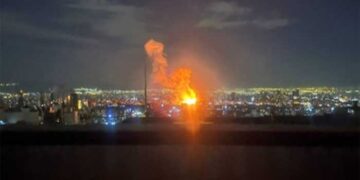 ഇറാൻ ടെലിവിഷനുകളിൽ നെതന്യാഹുവിൻ്റെ സന്ദേശങ്ങൾ മാത്രം, ഹൈജാക്ക് ചെയ്ത് ഇസ്രയേൽ!! ബ്രോഡ്കാസ്റ്റിങ് സമുച്ചയങ്ങൾക്ക് ബോംബിട്ടു, നിരവധി മാധ്യമപ്രവർത്തകർ കൊല്ലപ്പെട്ടു? ആക്രമണം സ്ഥിരീകരിച്ച് ഐആർഐബി