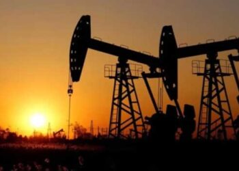 ഇന്ത്യയ്ക്ക് എണ്ണ വാങ്ങാൻ ആരുടെയും ‘അനുമതി’ ആവശ്യമില്ല, ഏതുരാജ്യത്തു നിന്ന് വാങ്ങണമെന്ന് ഞങ്ങൾ തീരുമാനിക്കും, ദേശീയ താത്പര്യമാണ് നിർണായകം