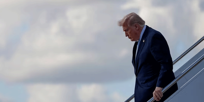 ഒടുവിൽ മസിൽ പിടുത്തം അയച്ച് ട്രംപ്; ഇറാനിയൻ എണ്ണയ്ക്ക് മേലുള്ള ഉപരോധം നീക്കി; കുടുങ്ങിക്കിടന്ന ടാങ്കറുകളിലെ എണ്ണ വിപണിയിലെത്തിക്കാം; ആ​ഗോള പ്രതിസന്ധി പരിഹരിക്കപ്പെടുമോ?