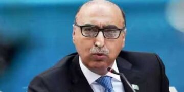 ‘ഞങ്ങളു‌ടെ മിസൈലുകൾ അമേരിക്കയിൽ എത്തില്ലാരിക്കും, പക്ഷേ ഞങ്ങൾ മുംബൈയെയും ന്യൂഡൽഹിയെയും ആക്രമിക്കും, ബാക്കി പിന്നീട് കാണാം… യുഎസ് പാക്കിസ്ഥാനെ ആക്രമിച്ചാൽ പകരം പാക്കിസ്ഥാൻ ഇന്ത്യയെ ആക്രമിക്കും’- മുൻ പാക്ക് ഹൈക്കമ്മിഷ്ണർ