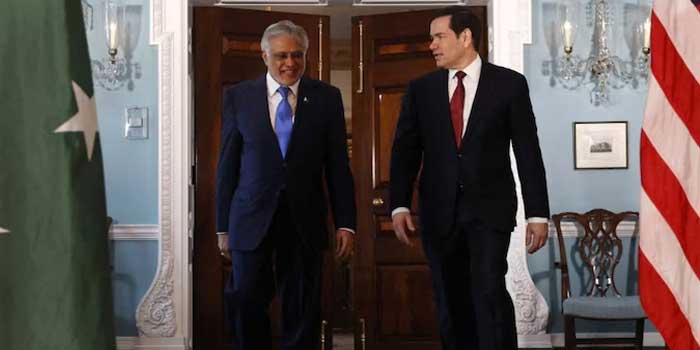 യുദ്ധം അവസാനിപ്പിക്കുന്നതിനുവേണ്ടിയുള്ള അഭ്യർഥനകൾ സ്വാഗതാർഹം, പക്ഷെ ഒന്നോർക്കണം ആരാണ് ഇത് ആരംഭിച്ചതെന്ന്…ഞങ്ങളുടെ നിലപാട് വ്യക്തം, ചർച്ചകൾ അവരുടെ മാത്രം വിഷയം, ഞങ്ങൾ പങ്കെടുത്തിട്ടില്ല!! യുഎസ് നയതന്ത്രം ഓരോ തവണയും മാറി മറിഞ്ഞുകൊണ്ടിരിക്കുന്നു.. പാക്കിസ്ഥാന്റെ മധ്യസ്ഥതാ വാഗ്ദാനം തള്ളി ഇറാൻ