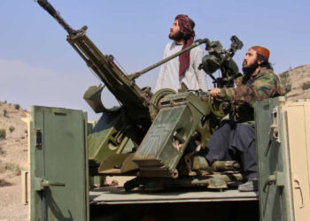 പാകിസ്ഥാന്‍ സൈനിക താവളങ്ങള്‍ ആക്രമിച്ച് താലിബാന്‍, നിരവധി പാക് സൈനിക പോസ്റ്റുകൾ പിടിച്ചെടുത്തു, അഞ്ചു ദിവസത്തിനിടെ കൊല്ലപ്പെട്ടത് 23ഓളം പാക് സൈനികര്‍