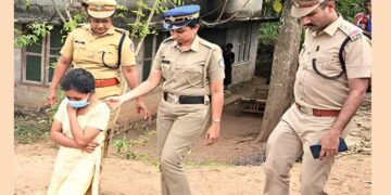 ഓട്ടിസമുണ്ടെന്ന് സംശയം, ഒരുവയസുകാരി പവിത്രയെ കൊലപ്പെടുത്തിയത് തുണിയുപയോഗിച്ച് കഴുത്തിൽ മുറുക്കി!! തെളിവെടുപ്പിനിടെ പോലീസിനെ വെട്ടിച്ച് പ്ലാസ്റ്റിക് ബാഗിൽ സൂക്ഷിച്ചിരുന്ന വിഷദ്രാവകം കുടിക്കാൻ ശ്രമം, കുഞ്ഞിനെ കൊലപ്പെടുത്തി തൂങ്ങി മരിക്കാൻ നോക്കിയെങ്കിലും ഫാൻ പൊട്ടി താഴെവീണ് ആ ശ്രമം പരാജയപ്പെട്ടു, യുവതിക്ക് വിഷാദ രോഗം- പോലീസ്