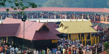 ആചാരാനുഷ്ഠാനങ്ങളും പാരമ്പര്യവും സംരക്ഷിക്കണം,  സുപ്രീം കോടതി ഉത്തരവ് എതിര്‍ക്കും, യുവതീ പ്രവേശനത്തില്‍ നിലപാട് മാറ്റി ദേവസ്വം ബോര്‍ഡ്