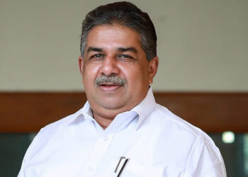 അവാർഡിനായി സമർപ്പിക്കപ്പെട്ട സീരിയലുകളില്‍ ഭൂരിഭാഗവും നിലവാരമില്ലാത്തത്,  സ്ത്രീകളെ ദുഷ്ടകഥാപാത്രങ്ങളാക്കുന്നതിന് ഒരു മാറ്റവും ഇല്ല, ഹാസ്യ പരിപാടികളാണെങ്കില്‍ വന്‍ അരോചകവും, രൂക്ഷവിമര്‍ശനവുമായി സംസ്ഥാന ടെലിവിഷൻ പുരസ്കാര ജൂറി