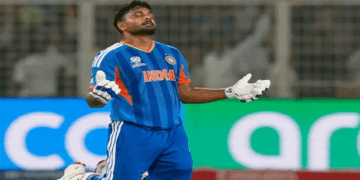 അഭിനന്ദനത്തിന്റെ മറവിൽ സഞ്ജു സാംസണ് വംശീയ അധിക്ഷേപം; സോഷ്യൽ മീഡിയാ പോസ്റ്റിനെതിരെ കോൺ​ഗ്രസ് രം​ഗത്ത്; കേന്ദ്ര മന്ത്രി അശ്വിനി വൈഷ്ണവിനോട് ഉടൻ നടപടിയെടുക്കണമെന്ന് ആവശ്യം