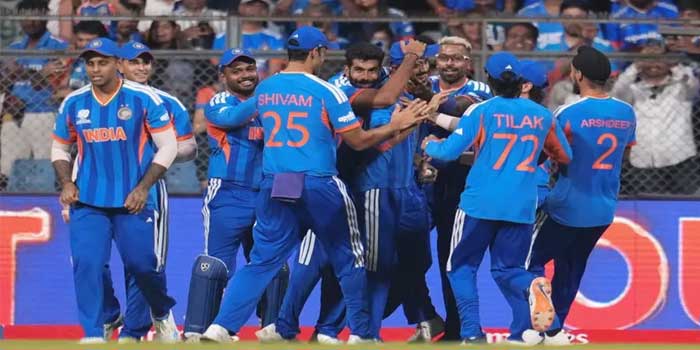 ഒന്ന് ചാടി, പിന്നെയൊന്നു ചീറി, ഒടുവിലൊന്നു വിറപ്പിച്ചു…പക്ഷെ പിടിച്ചു കെട്ടി ബുമ്രയും പാണ്ഡ്യയും… 7 റൺസ് വിജയം!! ട്വന്റി20 ലോകകപ്പ് ഫൈനലിൽ വിൻഡീസിനോട് എതിരിടാൻ സൂര്യയും സംഘവും തയാർ