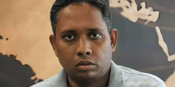 ആള് പേടിച്ച് വിറച്ചിരിക്കുകയായിരുന്നു, തിരിച്ചു തല്ലാതിരുന്നത് പേടി കൊണ്ടല്ല, കേസിനു പോകാൻ താല്പര്യമില്ലാത്തതു കൊണ്ടാണ്, ആട് 3’യ്ക്ക് നെ​ഗറ്റീവ് റിവ്യൂ കൊടുത്ത ആറാട്ടണ്ണനെ പഞ്ഞിക്കിട്ട് യുവാവ്, ഒടുവില്‍ മാപ്പ് പറച്ചില്‍