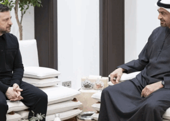 യുക്രെയ്ൻ പ്രസിഡന്‍റ്  സെലെൻസ്‌കി യുഎഇയിൽ; യുഎഇ പ്രസിഡന്‍റുമായി കൂടിക്കാഴ്ച നടത്തി