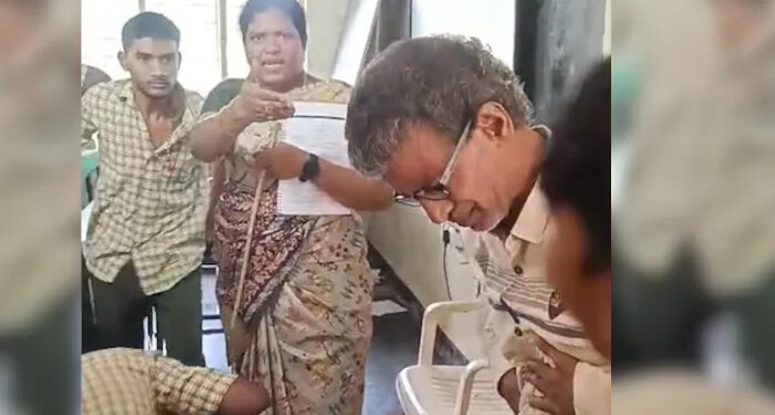 എന്റെ അമ്മയെ അയാള്‍ അസഭ്യം പറഞ്ഞു… അധ്യാപകന്റെ നെഞ്ചത്ത് ആഞ്ഞടിച്ച് വിദ്യാര്‍ത്ഥി, വേദന സഹിക്കാനാകാതെ പൊട്ടിക്കരഞ്ഞ് അധ്യാപകന്‍, പത്താം ക്ലാസുകാരനെ പൊലീസ് കസ്റ്റഡിയിലെടുത്തു