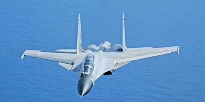 റാഫേൽ കഴിഞ്ഞാൽ ഇന്ത്യൻ വ്യോമസേനയിൽ ശക്തൻ!! അസാമിൽ നിന്ന് പറന്നുയർന്ന  സുഖോയ് 30 യുദ്ധവിമാനം തകർന്നുവീണു, ഒരുഭാ​ഗം പൂർണമായി കത്തിനശിച്ച നിലയിൽ പൈലറ്റിനാ തെരച്ചിൽ തുടരുന്നു