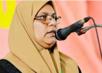 പറിച്ചെറിഞ്ഞവരുടെ മുന്നിൽ പച്ചപിടിച്ച് പടരണം, അല്ലാതെന്ത്? സുഹ്റ മമ്പാടിന് സീറ്റ് നല്‍കാത്തതില്‍ പ്രതിഷേധിച്ച് മകന്‍