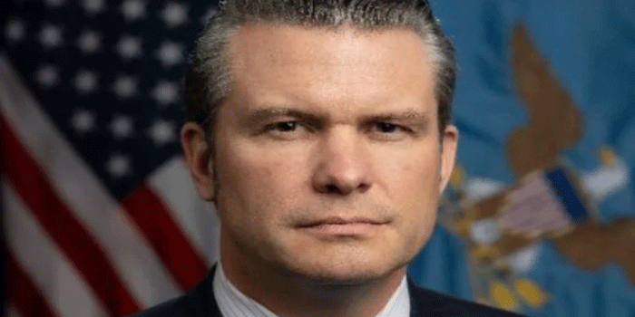 യുഎസ് പ്രതിരോധ സെക്രട്ടറി പീറ്റ് ഹെഗ്‌സെത്തിനെതിരെ ഗുരുതര ആരോപണം; ഇറാൻ യുദ്ധത്തിന് മുമ്പ്  ഇടനിലക്കാർ വഴി പ്രതിരോധ നിക്ഷേപങ്ങൾ നടത്താൻ ശ്രമിച്ചു