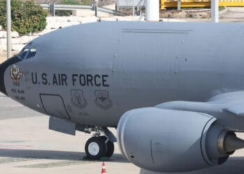 ഇറാഖില്‍ തകര്‍ന്ന് വീണ് അമേരിക്കന്‍ സൈനിക വിമാനം, മറ്റൊന്ന് സുരക്ഷിതമായി താഴെയിറക്കി, വെടിവയ്പില്‍ തകര്‍ന്നതല്ലെന്ന് യു എസ്, തകര്‍ത്തത് തങ്ങളെന്ന് ഇറാന്‍ സായുധസംഘം