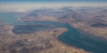 എണ്ണ വിതരണം മാത്രമല്ല, ​ഗൾഫ് രാജ്യങ്ങളുടെ വെള്ളം കുടിയും മുട്ടിച്ച യുദ്ധം; ഉപ്പുജല ശുദ്ധീകരണ പ്ലാന്റുകൾ തകർന്നു; ദശലക്ഷക്കണക്കിനാളുകൾ ഭീതിയിൽ