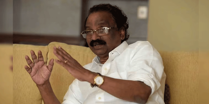 ‘ഗര്‍ഭം ഉണ്ടാകുന്നതിന് മുന്നേ കുട്ടിയുടെ ജാതകം നോക്കുന്നു‘:  കോണ്‍ഗ്രസിലെ മുഖ്യമന്ത്രി ചർച്ചയെ പരിഹസിച്ച് എകെ ബാലന്‍;  ‘രമേശ് ചെന്നിത്തലയെയും വി.ഡി സതീശനെയും തമ്മിലടിപ്പിക്കുകയാണ് കെ.സി വേണു​ഗോപാൽ ‘