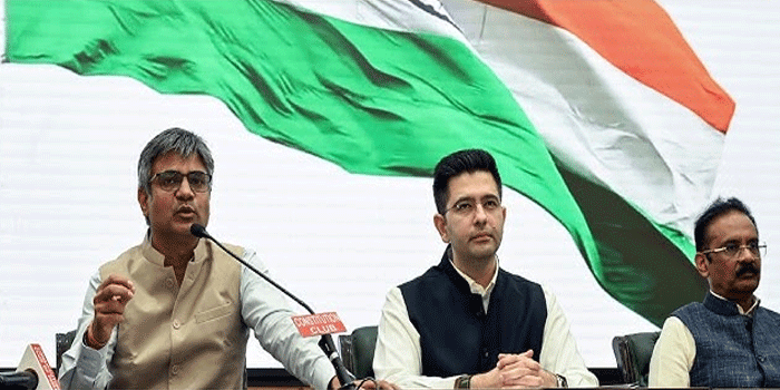 പഞ്ചാബിൽ ‘ചൂലിന്റെ കെട്ടഴിയുന്നു‘; ആം ആദ്മി പാർട്ടിയ്ക്ക് മുന്നിൽ തീരാപ്രശ്നങ്ങൾ; 63 എംഎൽഎമാർ കൂടി പാർട്ടിവിടുമെന്ന് പുറത്തുപോയ നേതാക്കൾ; ‘ഇതൊന്നുമായിട്ടില്ല; കൂടുതൽപേർ ഒപ്പം വരും‘ -രാഘവ് ഛദ്ദ