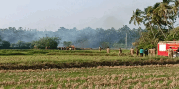 തൃശ്ശൂർ പൂര ന​ഗരിയിലെ വെടിക്കെട്ട് അപകടം; മരണം ആറായി; നിരവധി പേരുടെ നില അതീവ ​ഗുരുതരമെന്ന് റിപ്പോർട്ട്; രക്ഷാ പ്രവർത്തനം ദുഷ്കരം; ഇപ്പോഴും പൊട്ടിത്തെറികൾ കേൾക്കാനാവുന്നെന്ന് ദൃക്സാക്ഷികൾ