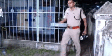 കോഴിക്കോട് കത്തീഡ്രൽ വളപ്പിൽ ഭ്രൂണം കണ്ടെത്തിയ സംഭവം; തീർത്ഥാടക സംഘത്തോടൊപ്പമെത്തിയ 25 കാരി പ്രസവിച്ചത് മാസം തികയാതെ,  ഗർഭാവസ്ഥയിൽ തന്നെ കുട്ടി മരിച്ചിരുന്നു