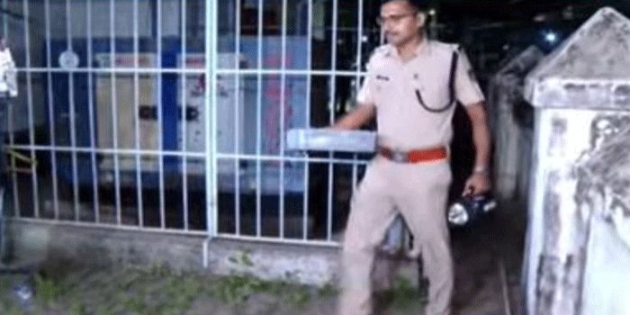 കോഴിക്കോട് കത്തീഡ്രൽ വളപ്പിൽ ഭ്രൂണം കണ്ടെത്തിയ സംഭവം; തീർത്ഥാടക സംഘത്തോടൊപ്പമെത്തിയ 25 കാരി പ്രസവിച്ചത് മാസം തികയാതെ,  ഗർഭാവസ്ഥയിൽ തന്നെ കുട്ടി മരിച്ചിരുന്നു