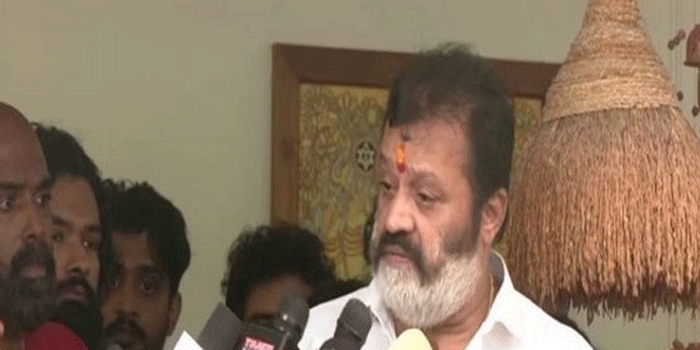 ‘തൃശ്ശൂർ പൂരം നടത്തുന്നതു സംബന്ധിച്ച വിഷയങ്ങൾ ഉന്നതതല ചർച്ചയിലൂടെ തീരുമാനിക്കും; സ്ഫോടന സംഭവത്തിൽ കേന്ദ്ര സംഘം ഉടൻ അന്വേഷണം നടത്തും‘- സുരേഷ്​ഗോപി എം.പി