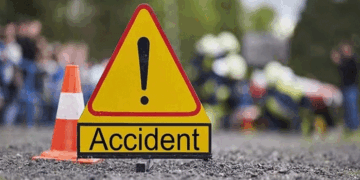 കൊല്ലത്ത് തിരഞ്ഞെടുപ്പ് പ്രചരണം കഴിഞ്ഞുപോയ വാഹനം കായികതാരങ്ങളെ ഇടിച്ചുതെറിപ്പിച്ചു; ഒരാൾ വെൻ്റിലേറ്ററിൽ; നെയ്യാറ്റിൻകര സ്വദേശിയ്ക്കെതിരെ കേസ്