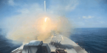 അമേരിക്ക കിതയ്ക്കുന്നു; ആയുധപ്പുരയിൽ അത്യാധുനിക ക്രൂസ് മിസൈലുകളുടെ എണ്ണത്തിൽ വലിയ കുറവ്; ഒരു മാസത്തിനുള്ളിൽ ഉപയോ​ഗിച്ച് തീർത്തത് 29 കോടി രൂപയോളം ചിലവു വരുന്ന  850-ലധികം ടോമാഹോക്ക് മിസൈലുകൾ!