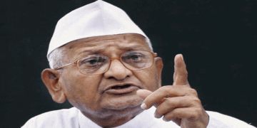 ‘ആ പാർട്ടി ശരിയായ ദിശയിലാണ് പോയിരുന്നതെങ്കിൽ അവർ പാർട്ടിയെ ഉപേക്ഷിക്കില്ലായിരുന്നു ‘- ആംആദ്മി പാർട്ടിയിൽ നിന്നും പ്രമുഖ നേതാക്കൾ കൂടുമാറ്റം നടത്തിയതിനെക്കുറിച്ച് അണ്ണാ ഹസാരെ