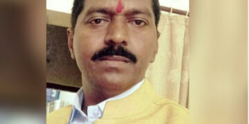 നിങ്ങൾ വളരെ സുന്ദരിയാണ്,  മകളും തീർച്ചയായും സുന്ദരിയായിരിക്കും, അവളെ എന്റെ അടുത്തേക്ക് അയച്ചാല്‍ പതിനായിരും രൂപ തരാം, കസ്റ്റഡിയിലെടുത്ത സ്ത്രീയോട് മോശമായി പെരുമാറിയ എഎസ്ഐക്ക് സസ്പെന്‍ഷന്‍