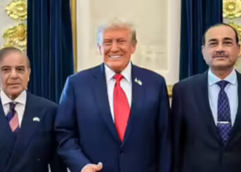 സമാധാന ചർച്ചകൾ അട്ടിമറിക്കാൻ ​അസിം മുനീർ തന്ത്രങ്ങൾ മെനയുന്നു,  ഇടപെടലുകൾ ദോഷകരം, വരുന്ന ചര്‍ച്ചകളില്‍ നിന്ന് അദ്ദേഹത്തെ മാറ്റി നിര്‍ത്തണം, പാക് സൈനിക മേധാവി വിശ്വസിക്കാന്‍ കൊള്ളത്തവനെന്ന് യുഎസ് ഇന്റലിജന്‍സ് റിപ്പോര്‍ട്ട്