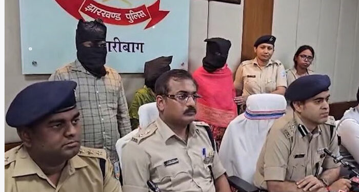 മകന്റെ രോഗം മാറാന്‍ പതിമൂന്നുകാരിയെ ബലി നല്‍കി, പെണ്‍കുട്ടിയുടെ സ്വകാര്യഭാഗങ്ങളില്‍  മരത്തടി കുത്തിക്കയറ്റി, തലയില്‍ മുറിച്ച് രക്തം ശേഖരിച്ചു, പിന്നീട് മൃതദേഹം തോട്ടത്തില്‍ കുഴിച്ചിട്ടു, ബലാത്സംഗമെന്ന് വരുത്തി തീര്‍ക്കാനും ശ്രമം, അമ്മയും മന്ത്രവാദിയും അറസ്റ്റില്‍