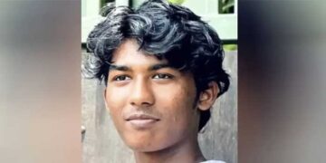 വീടിനു പുറത്ത് കുളിച്ചുകൊണ്ടിരുന്ന വിദ്യാർഥി ഇടിമിന്നലേറ്റ് മരിച്ചു