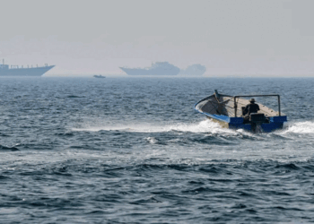 ‘യുഎസ് കടൽക്കൊള്ളയ്ക്ക് തയ്യാറെടുക്കുന്നു;ഇറാനിയൻ തുറമുഖങ്ങൾക്ക് നേരെ ആക്രമണമുണ്ടായാൽ ഗൾഫിലോ ഒമാൻ ഉൾക്കടലിലോ ഒരു തുറമുഖവും സുരക്ഷിതമായിരിക്കില്ലെന്ന് ഓർത്തുവച്ചോളൂ‘- ഐആർജിസി